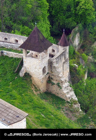 Opevnenie Trenčianskeho hradu, Slovensko